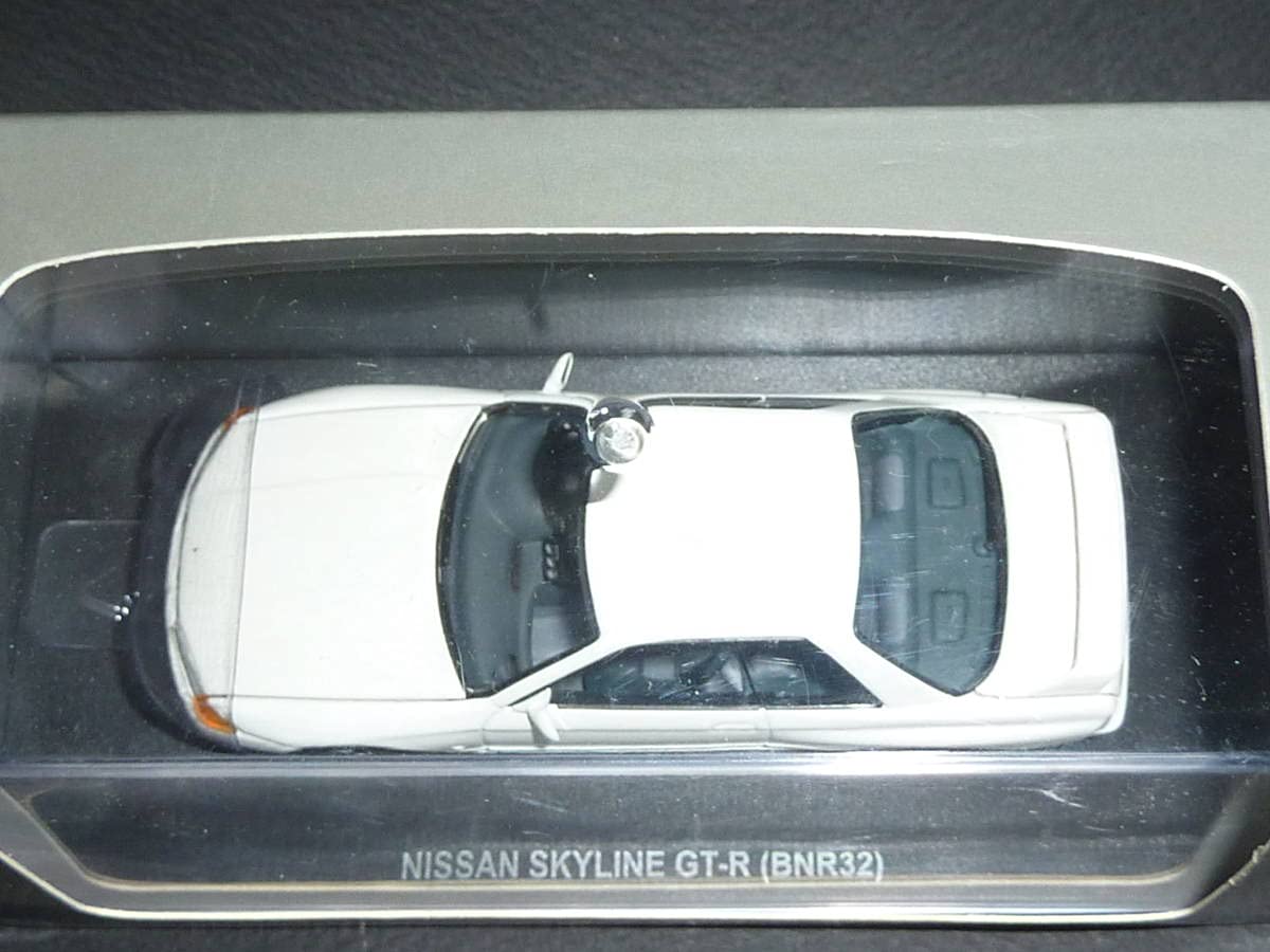 Amazon | 京商 1/43 NISSAN R32 スカイライン GT-R BNR32